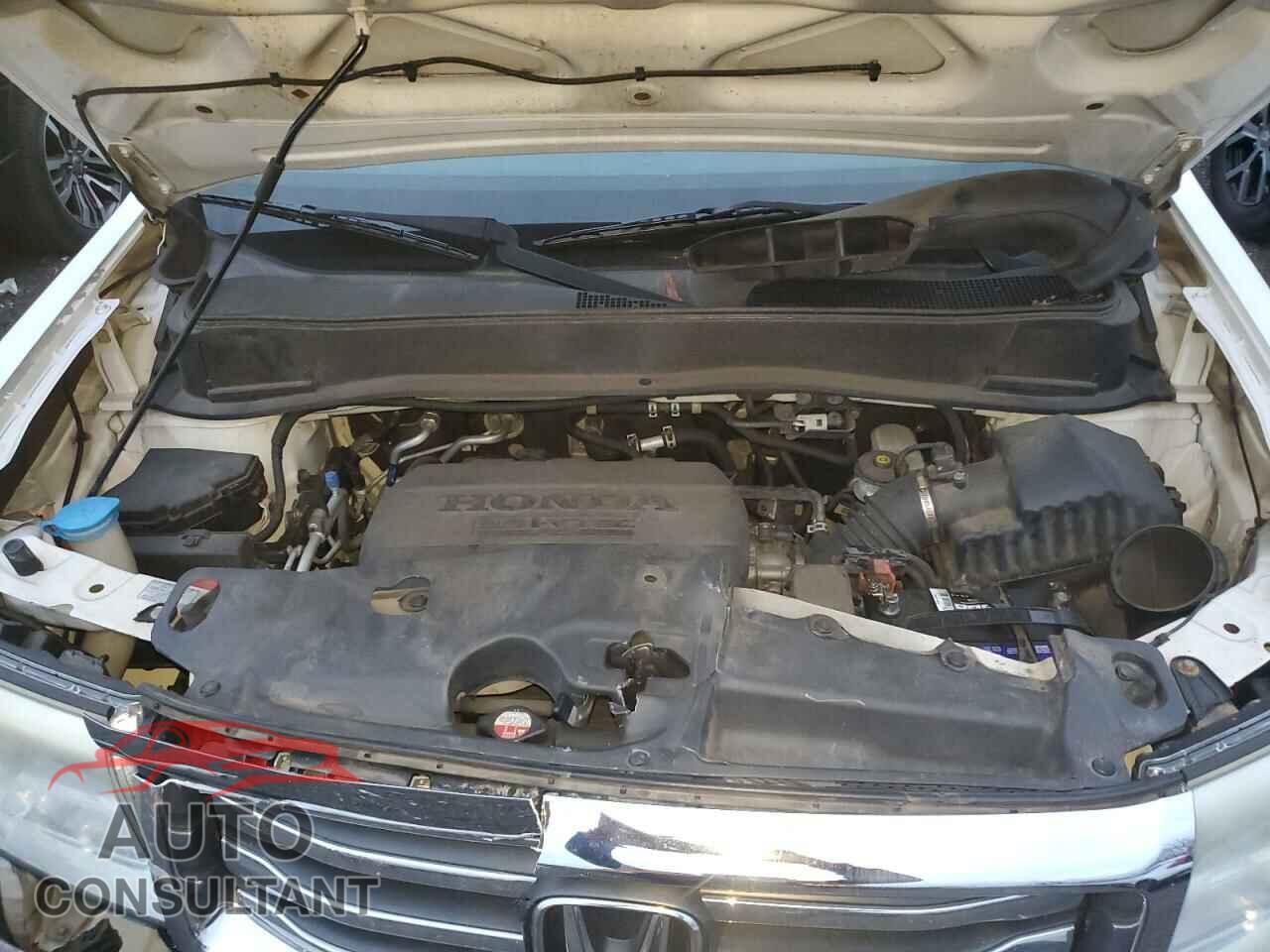 HONDA PILOT 2013 - 5FNYF4H64DB072070
