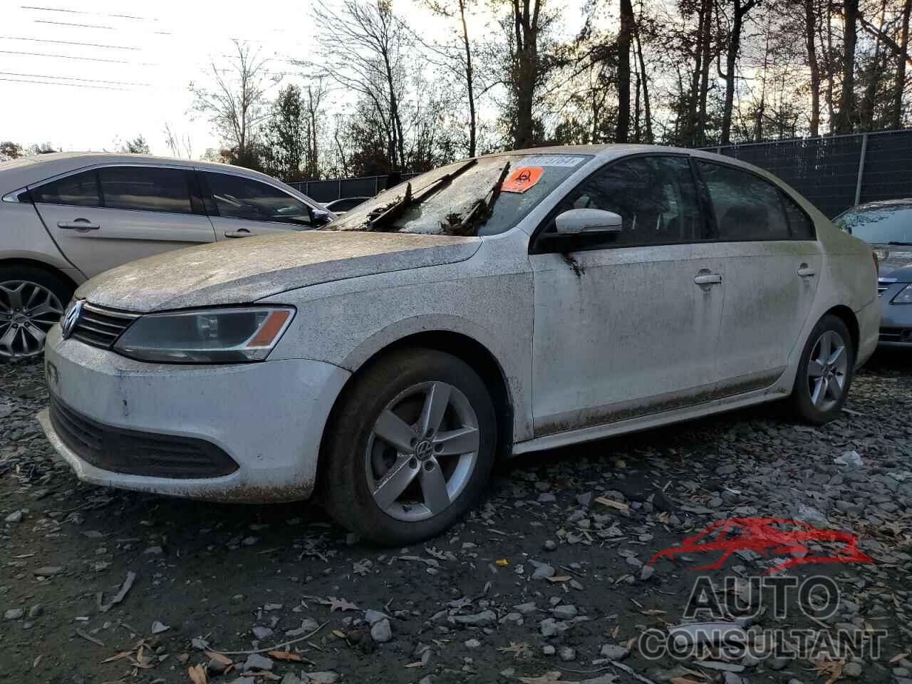 VOLKSWAGEN JETTA 2012 - 3VWLL7AJ2CM015716