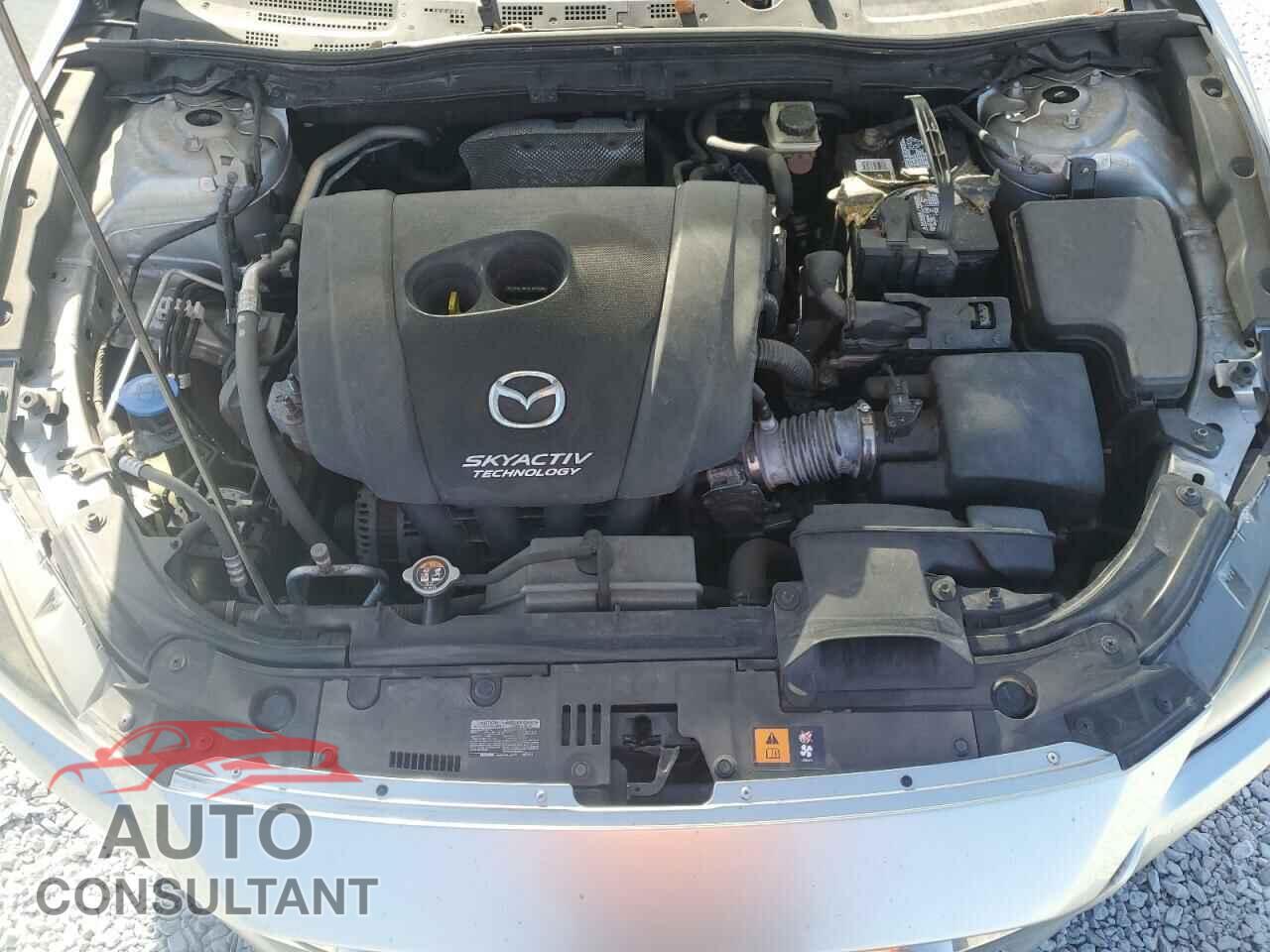 MAZDA 3 2017 - 3MZBN1V75HM111994