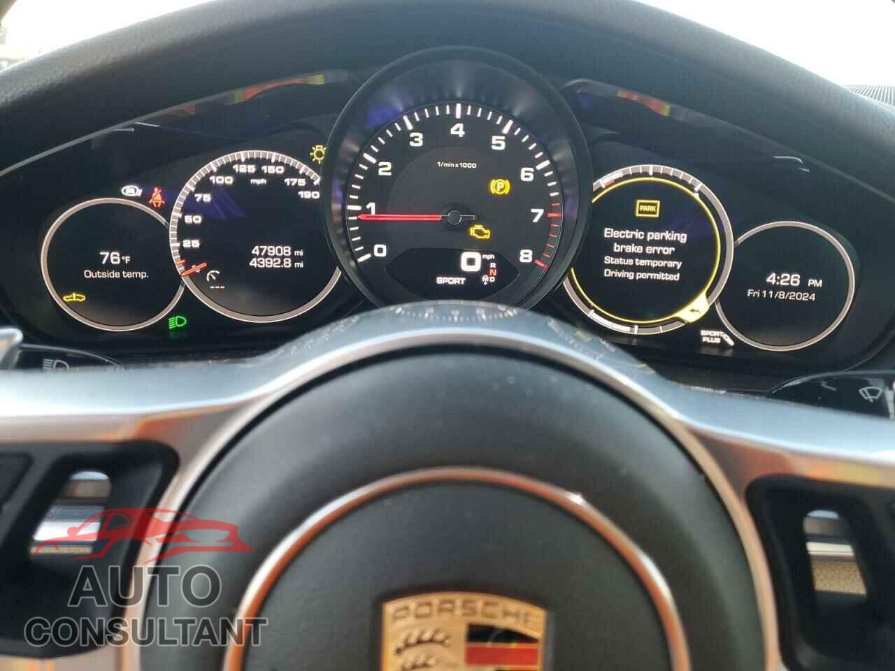 PORSCHE PANAMERA 2018 - WP0AA2A70JL110362