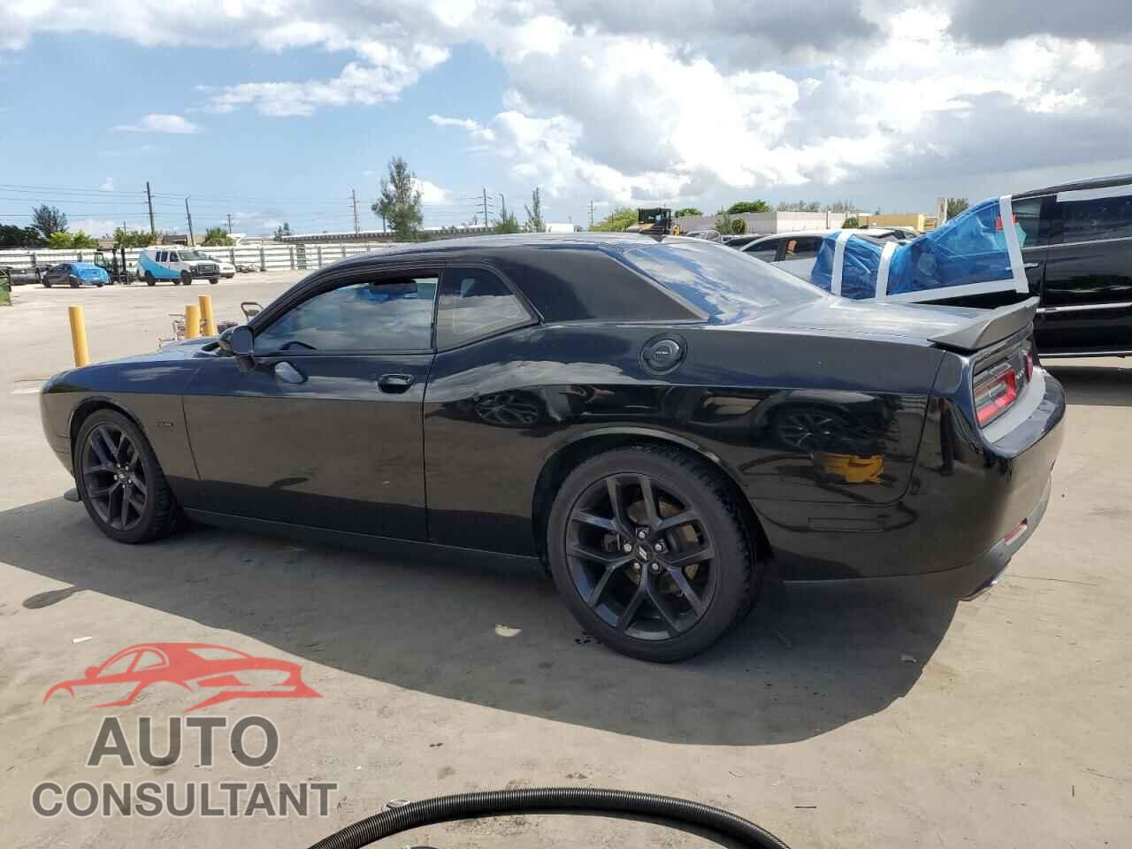 DODGE CHALLENGER 2019 - 2C3CDZBT5KH677075