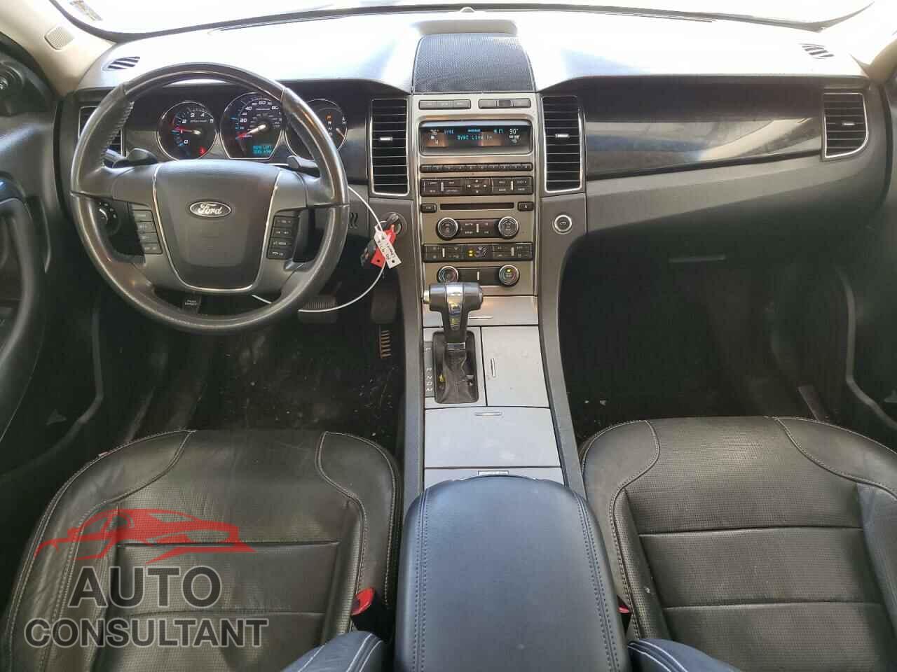 FORD TAURUS 2011 - 1FAHP2FW5BG170103