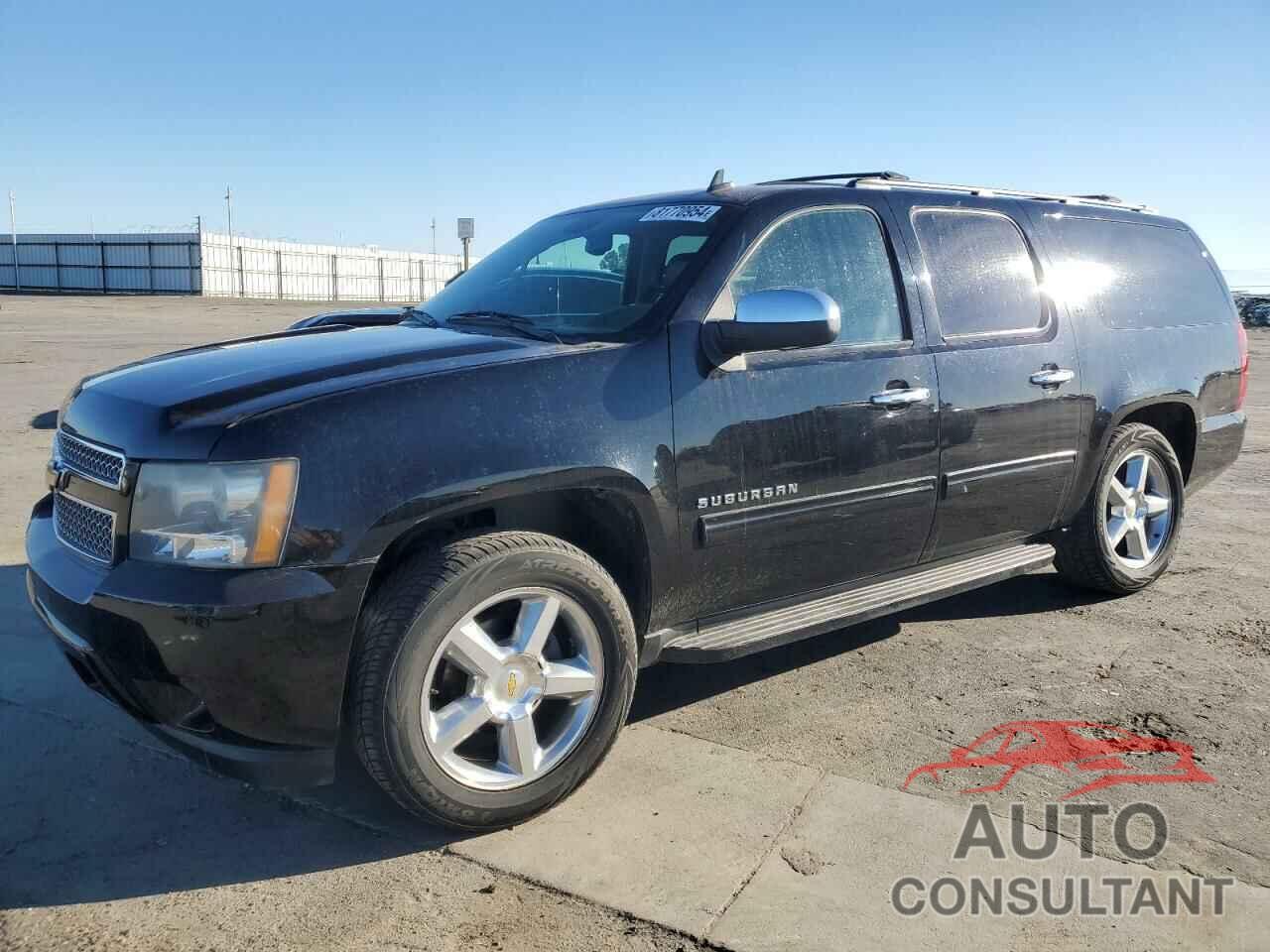 CHEVROLET SUBURBAN 2011 - 1GNSCJE02BR327617