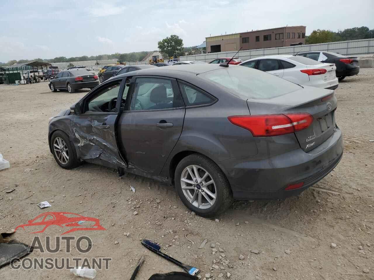 FORD FOCUS 2016 - 1FADP3F28GL212442