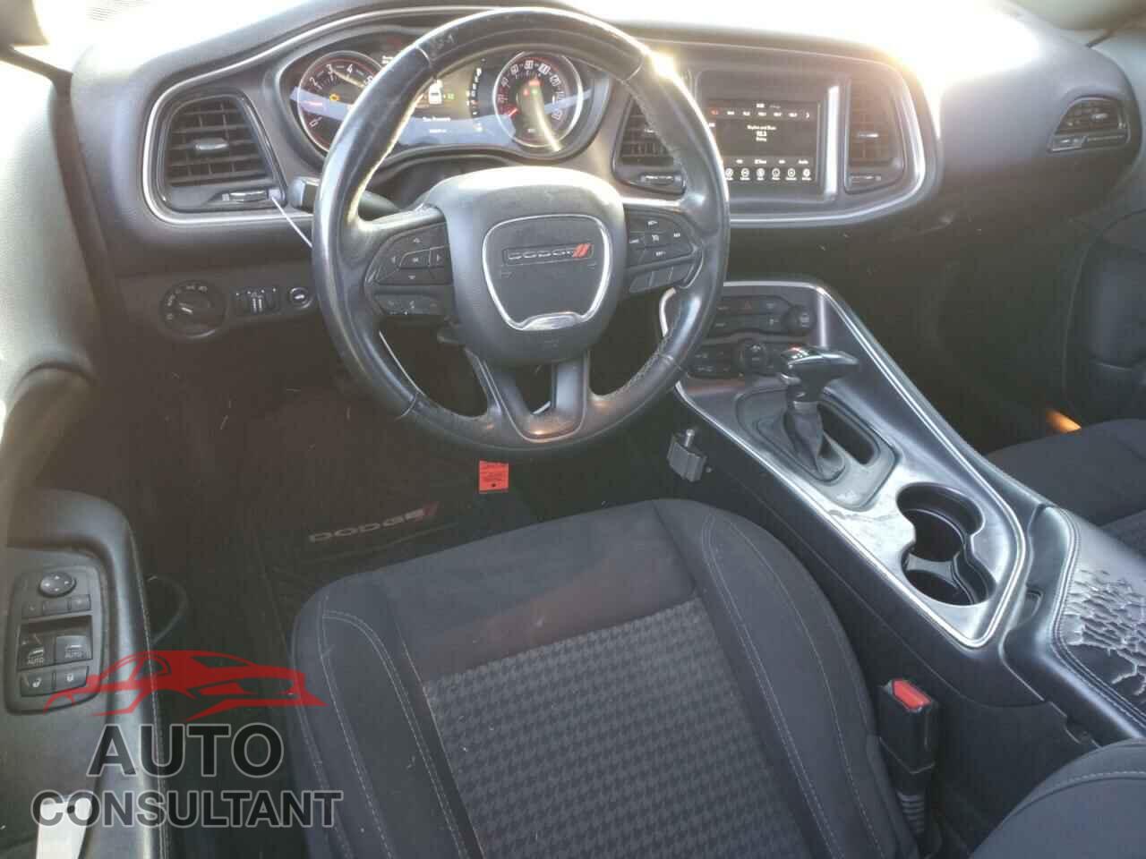 DODGE CHALLENGER 2018 - 2C3CDZAG2JH242520