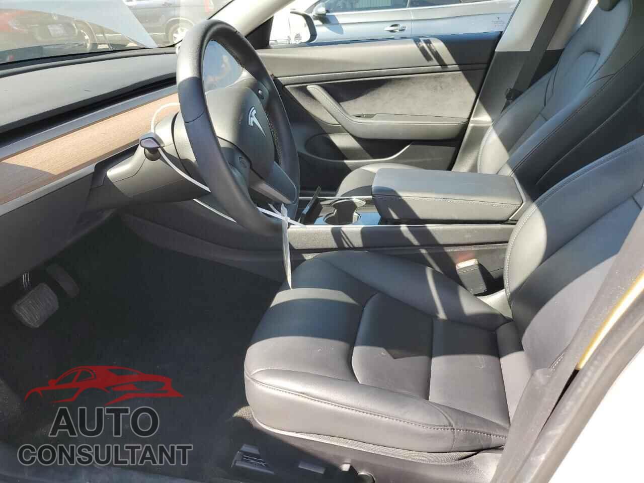 TESLA MODEL 3 2020 - 5YJ3E1EA8LF744909