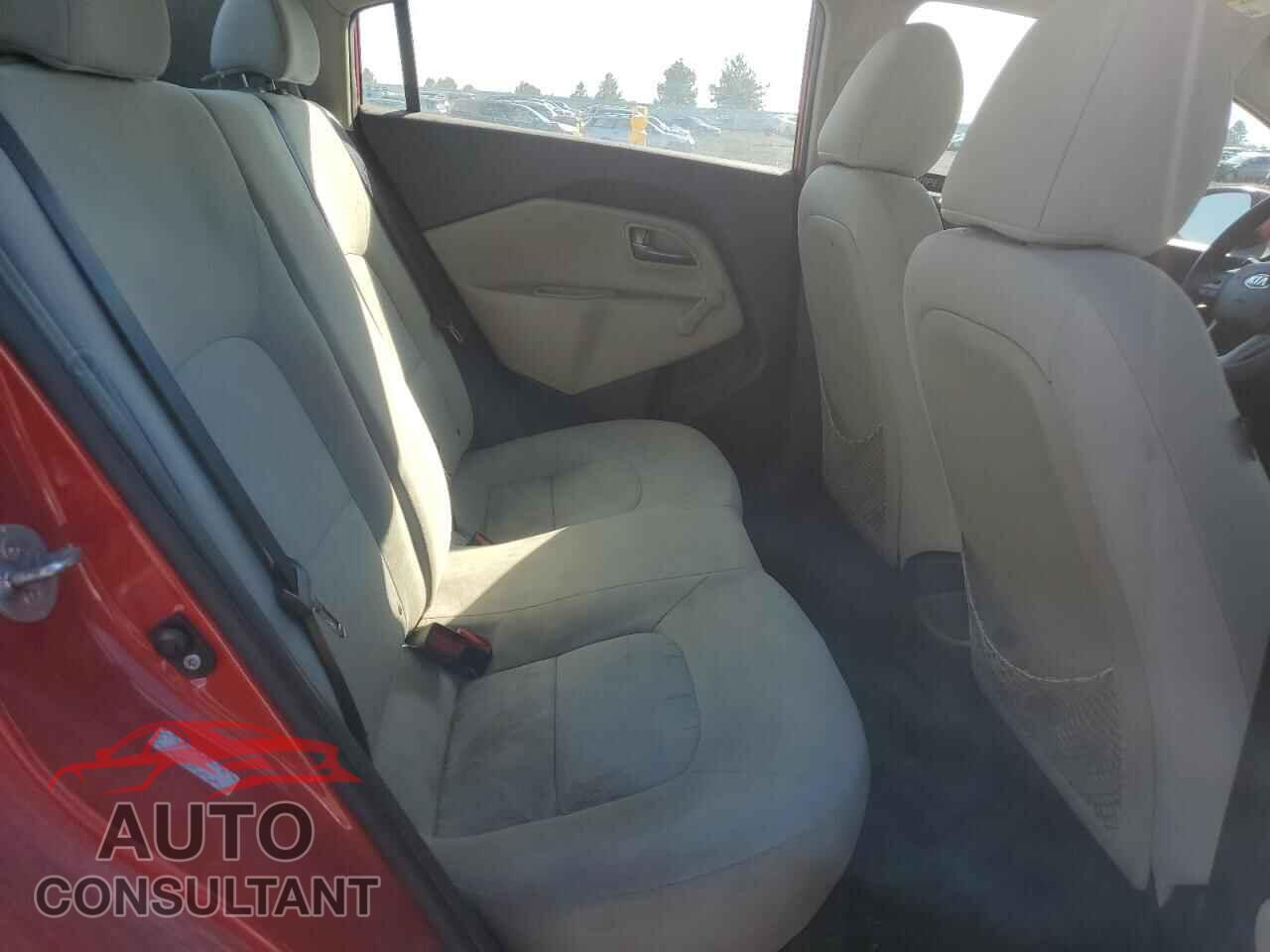 KIA RIO 2013 - KNADM4A33D6231304
