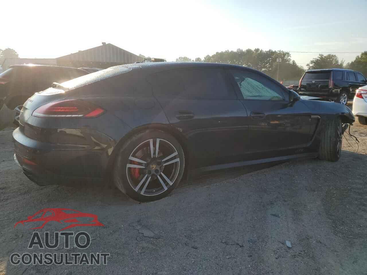 PORSCHE PANAMERA 2016 - WP0AF2A75GL080723