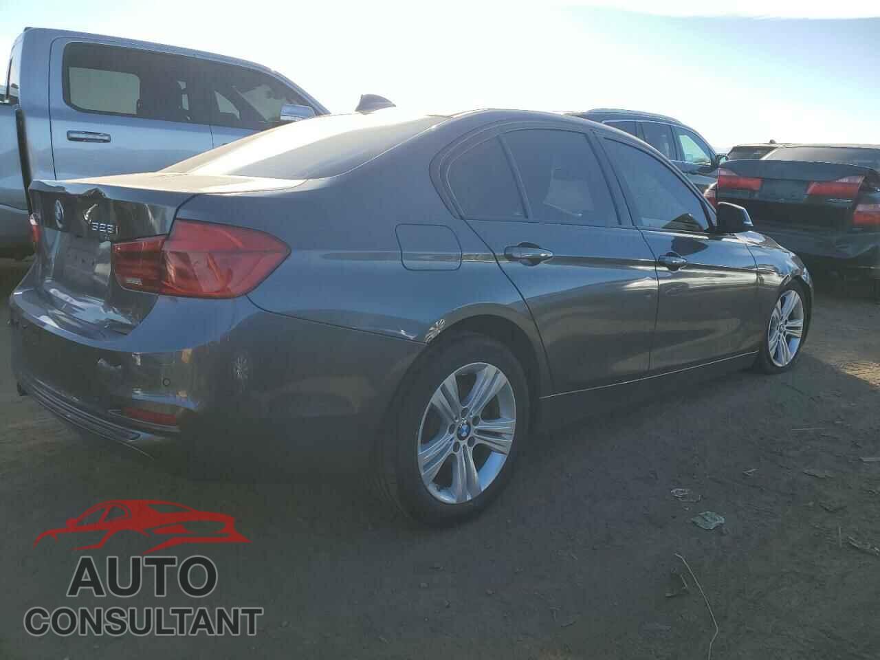 BMW 3 SERIES 2016 - WBA8E3G58GNU04763