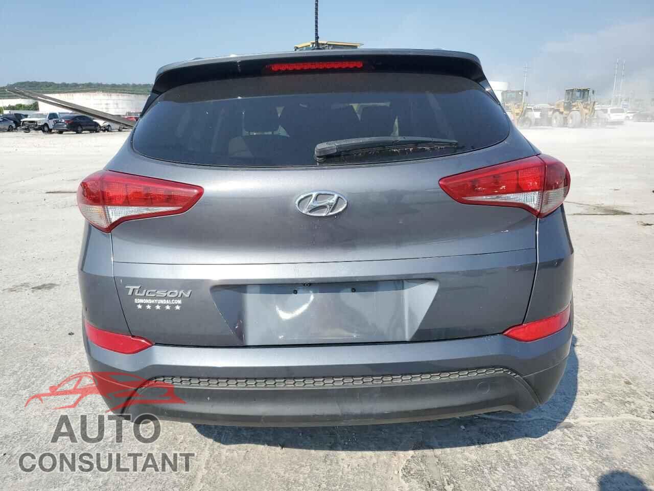 HYUNDAI TUCSON 2017 - KM8J33A43HU294167