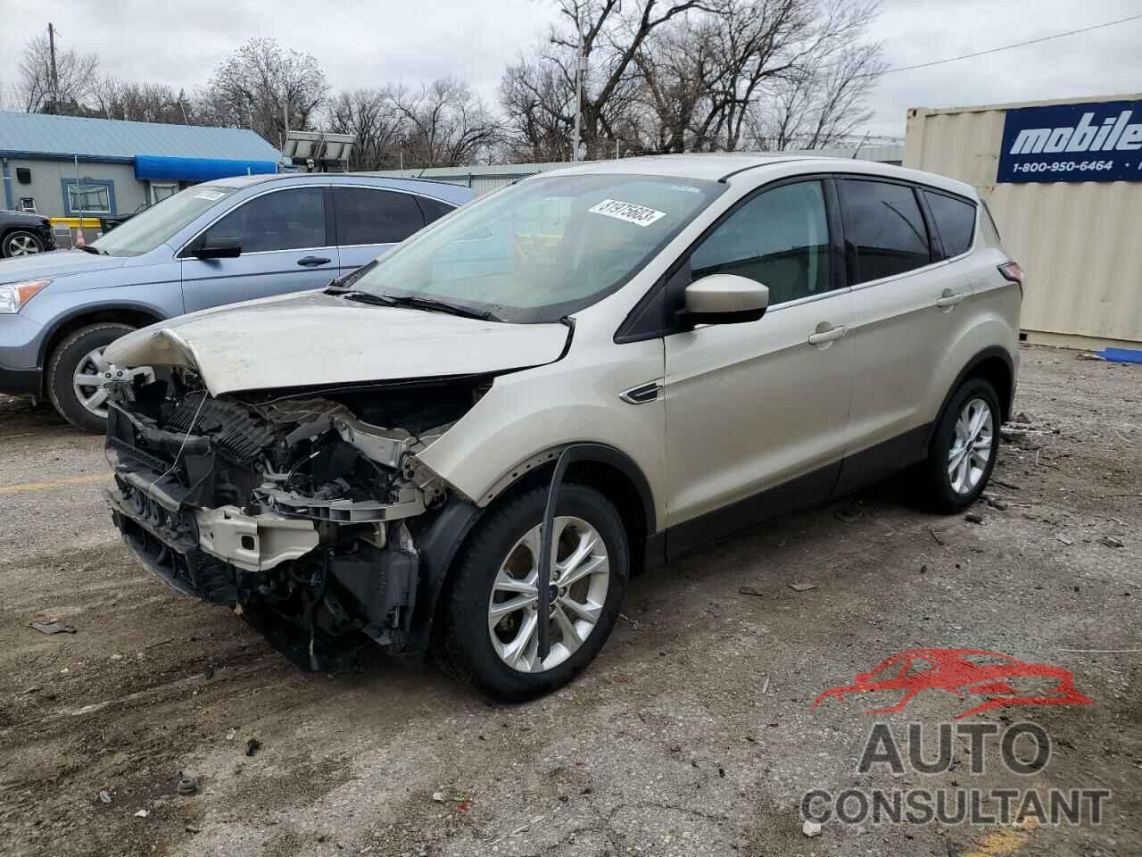 FORD ESCAPE 2017 - 1FMCU0GD7HUB61018