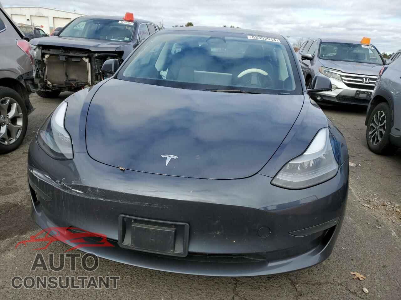TESLA MODEL 3 2023 - 5YJ3E1EA5PF620943