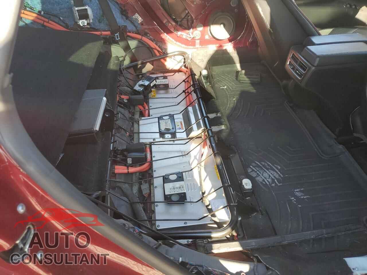 TESLA MODEL S 2012 - 5YJSA1DP3CFS00704