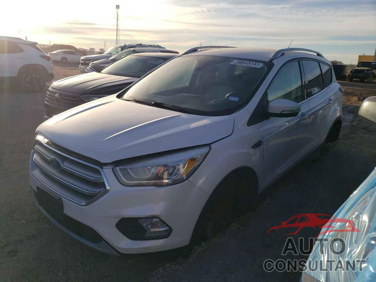 FORD ESCAPE 2017 - 1FMCU0JD8HUC33949
