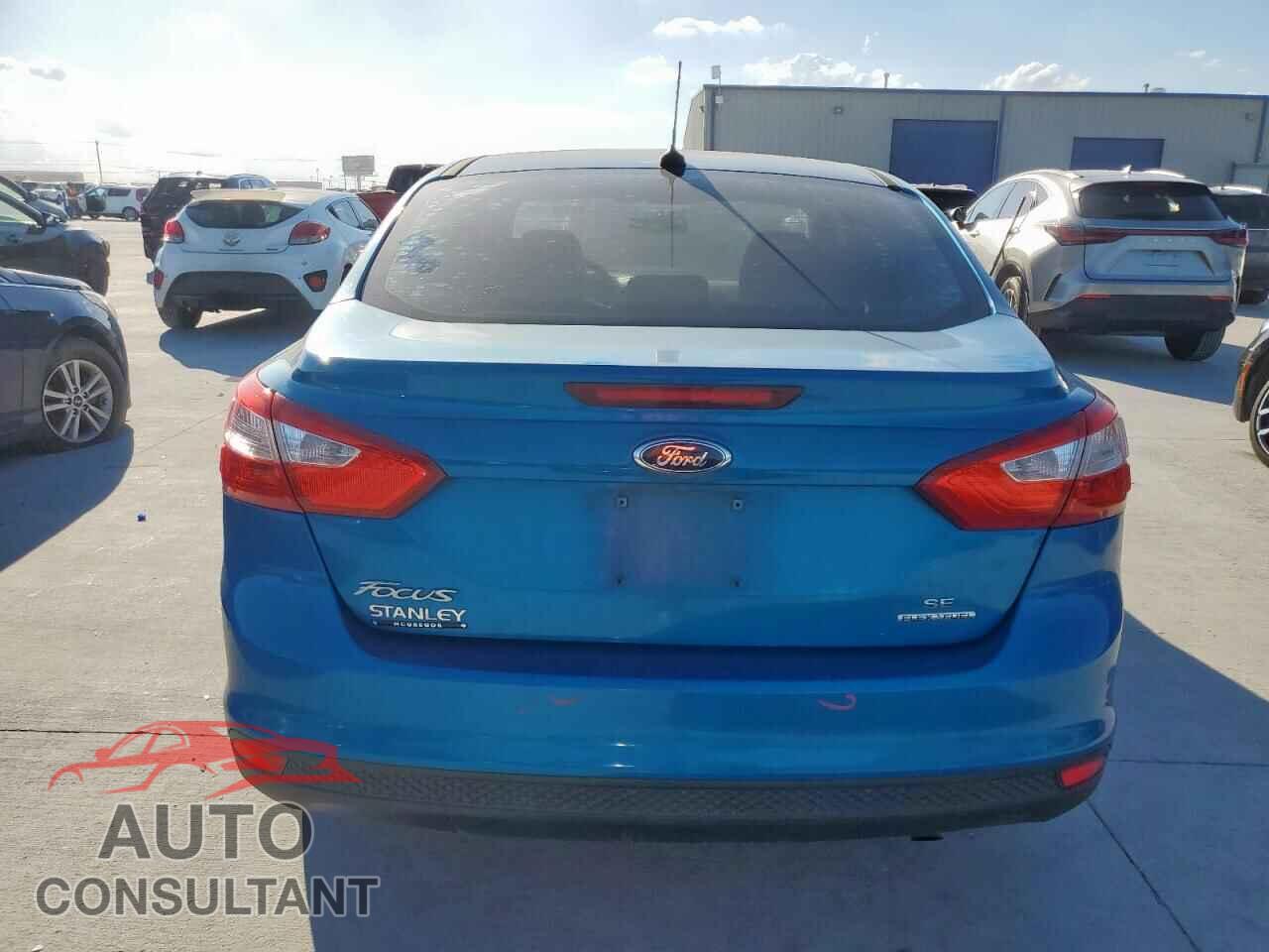 FORD FOCUS 2014 - 1FADP3F23EL340763