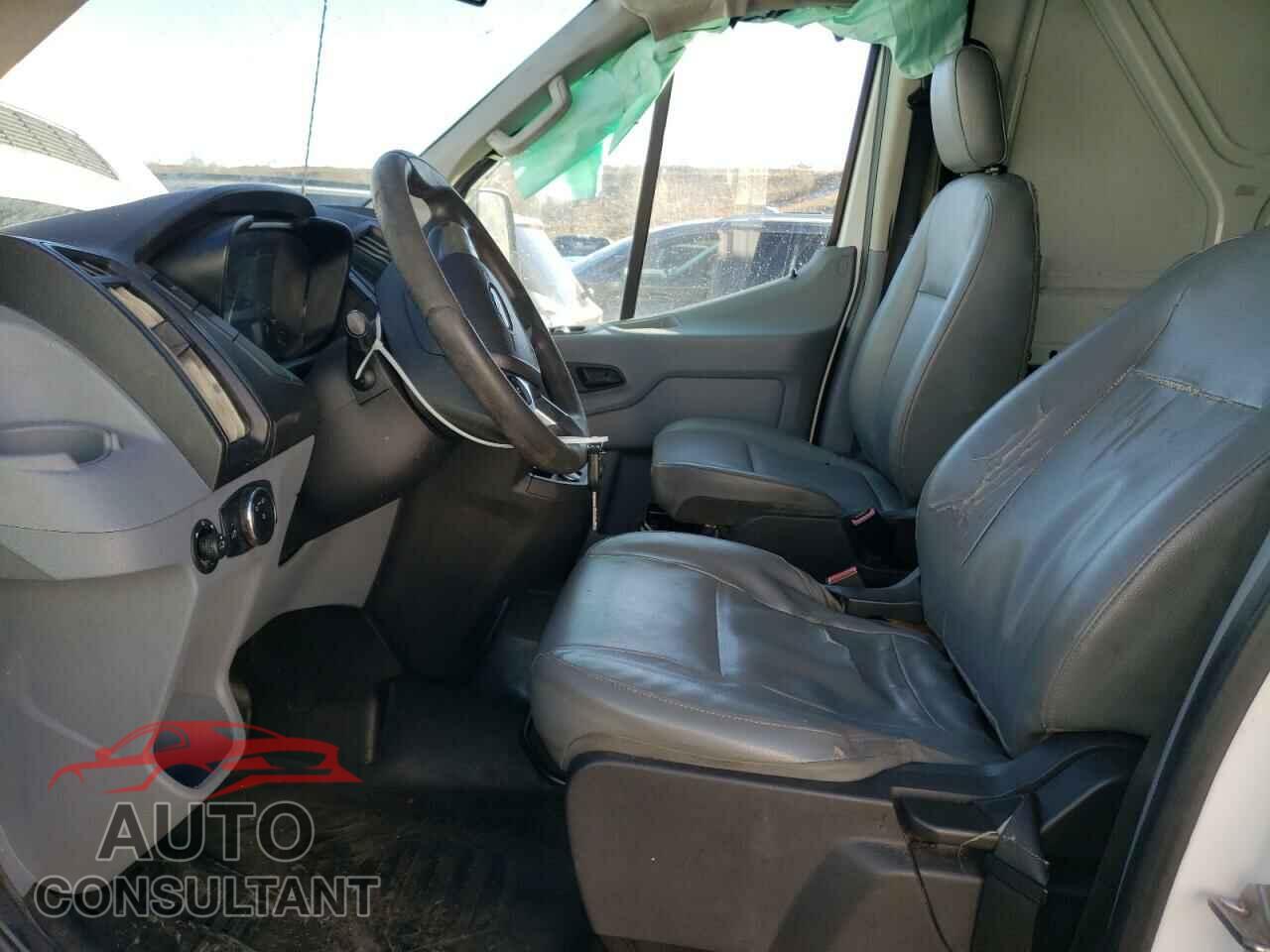 FORD TRANSIT 2019 - 1FTYR2CM4KKB30213