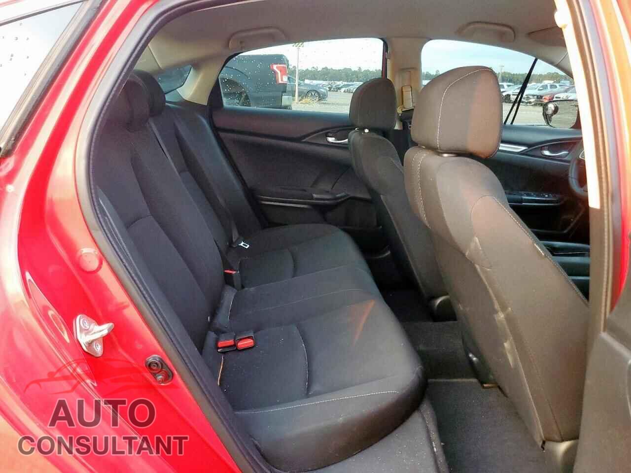 HONDA CIVIC 2017 - 2HGFC2F58HH546487