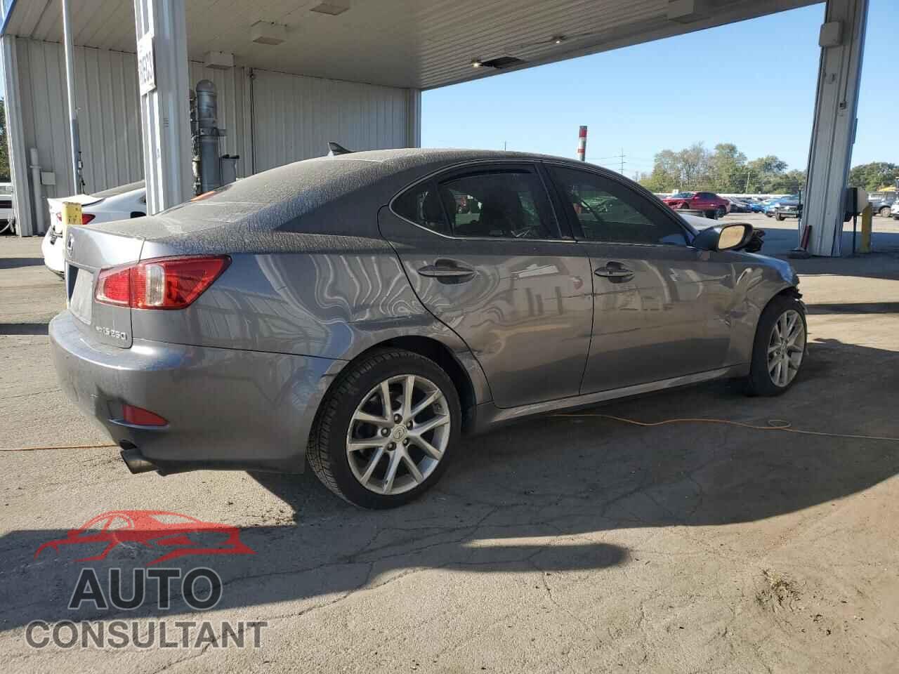 LEXUS IS 2012 - JTHCF5C28C5053427