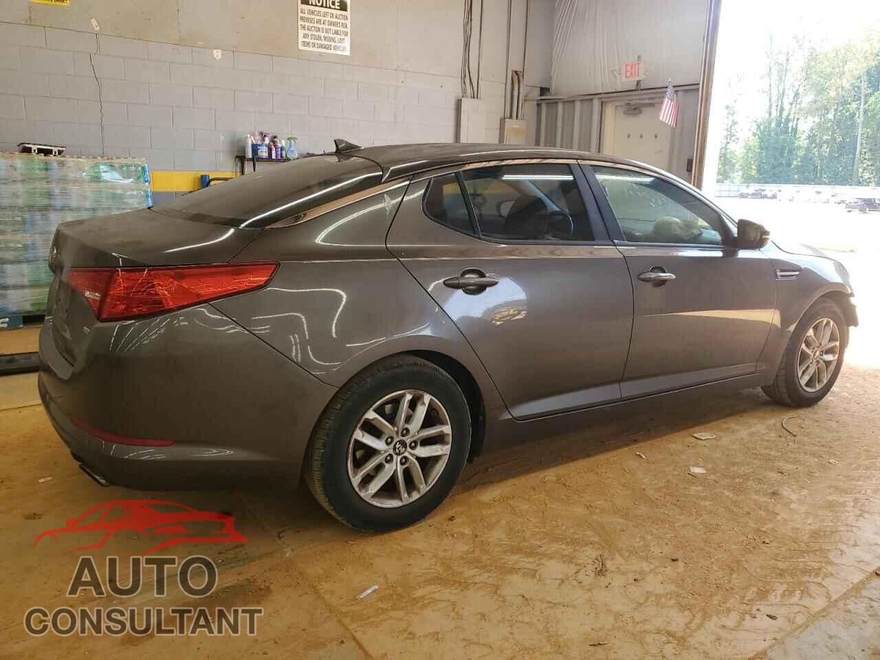 KIA OPTIMA 2011 - KNAGM4A75B5177541