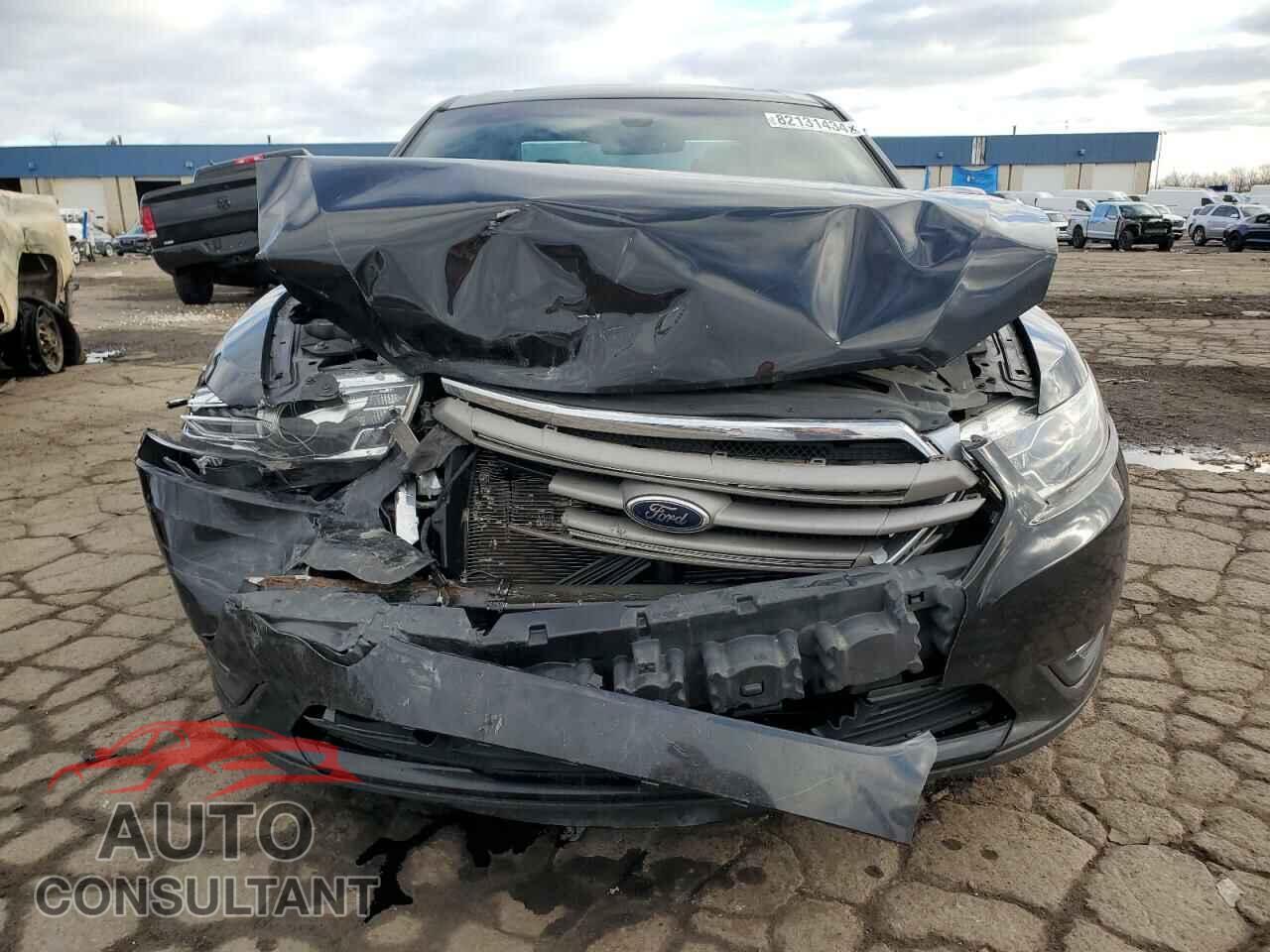 FORD TAURUS 2015 - 1FAHP2E80FG207048