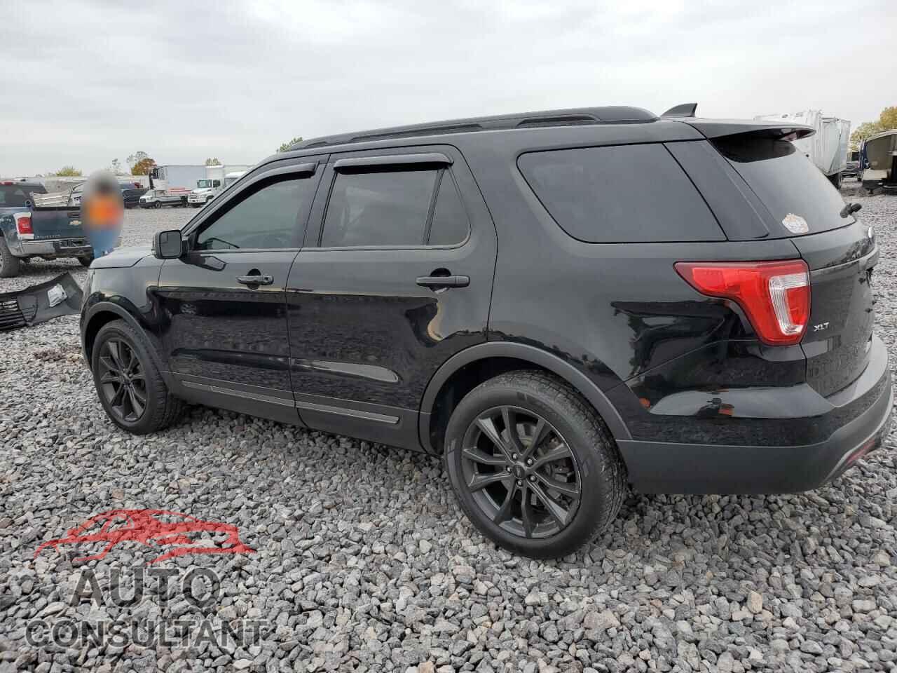 FORD EXPLORER 2017 - 1FM5K7D81HGD51605