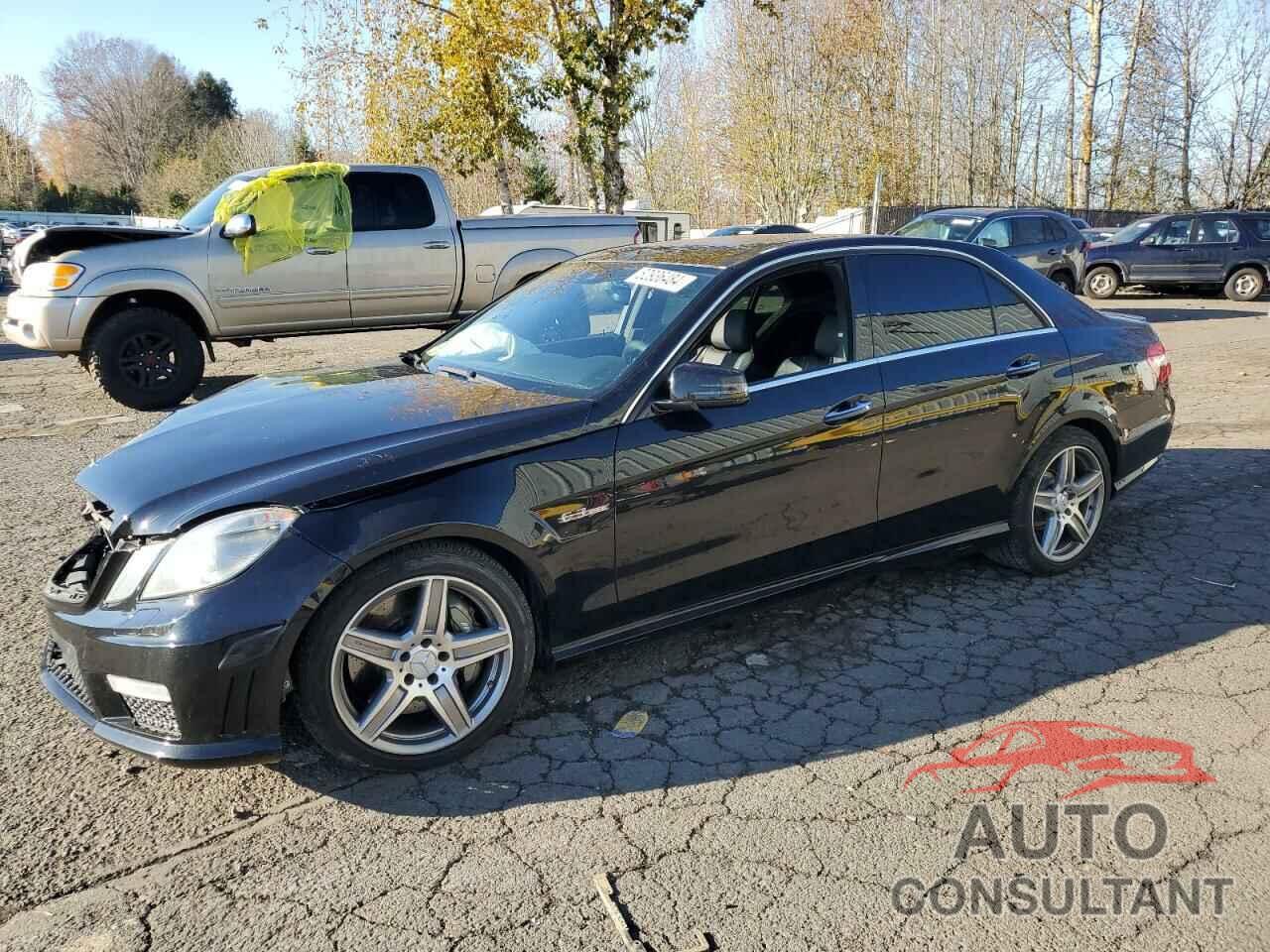 MERCEDES-BENZ E-CLASS 2010 - WDDHF7HB9AA198420