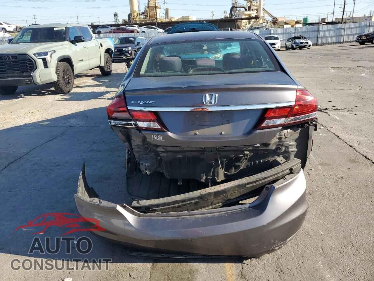 HONDA CIVIC 2015 - 19XFB2F8XFE071140