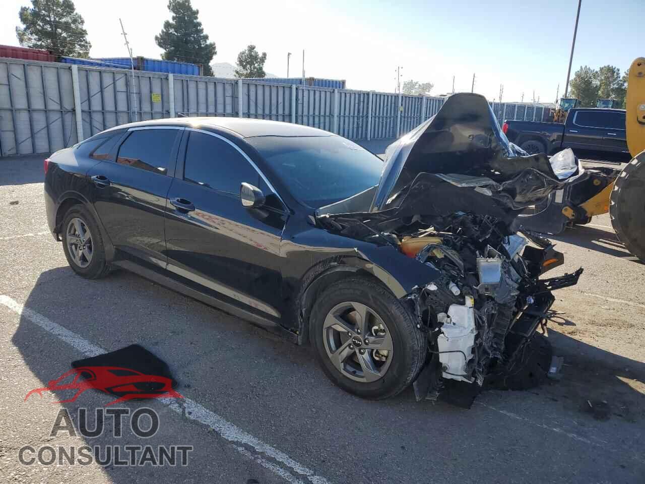 KIA K5 2023 - 5XXG14J21PG209694