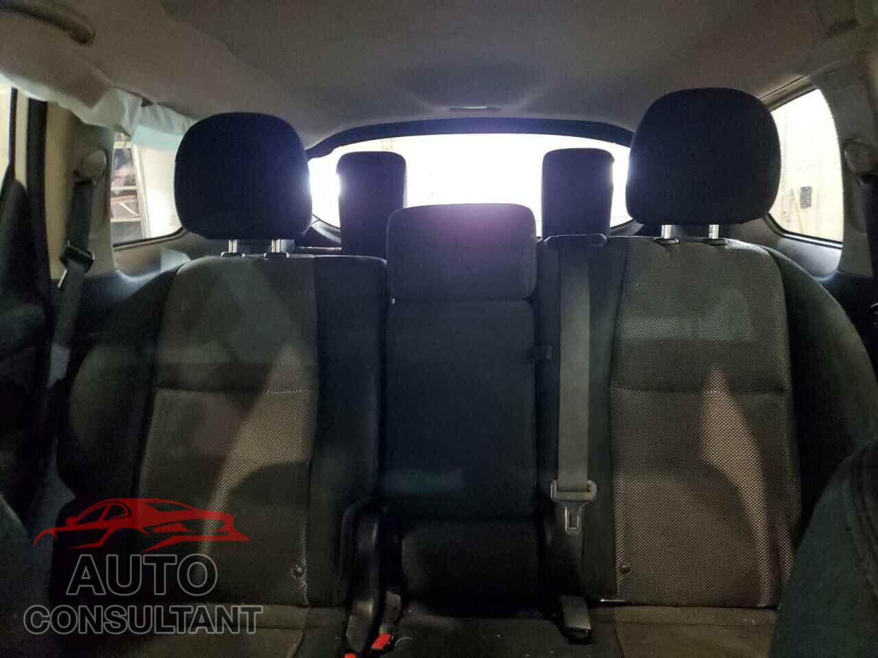 NISSAN PATHFINDER 2017 - 5N1DR2MN8HC645364