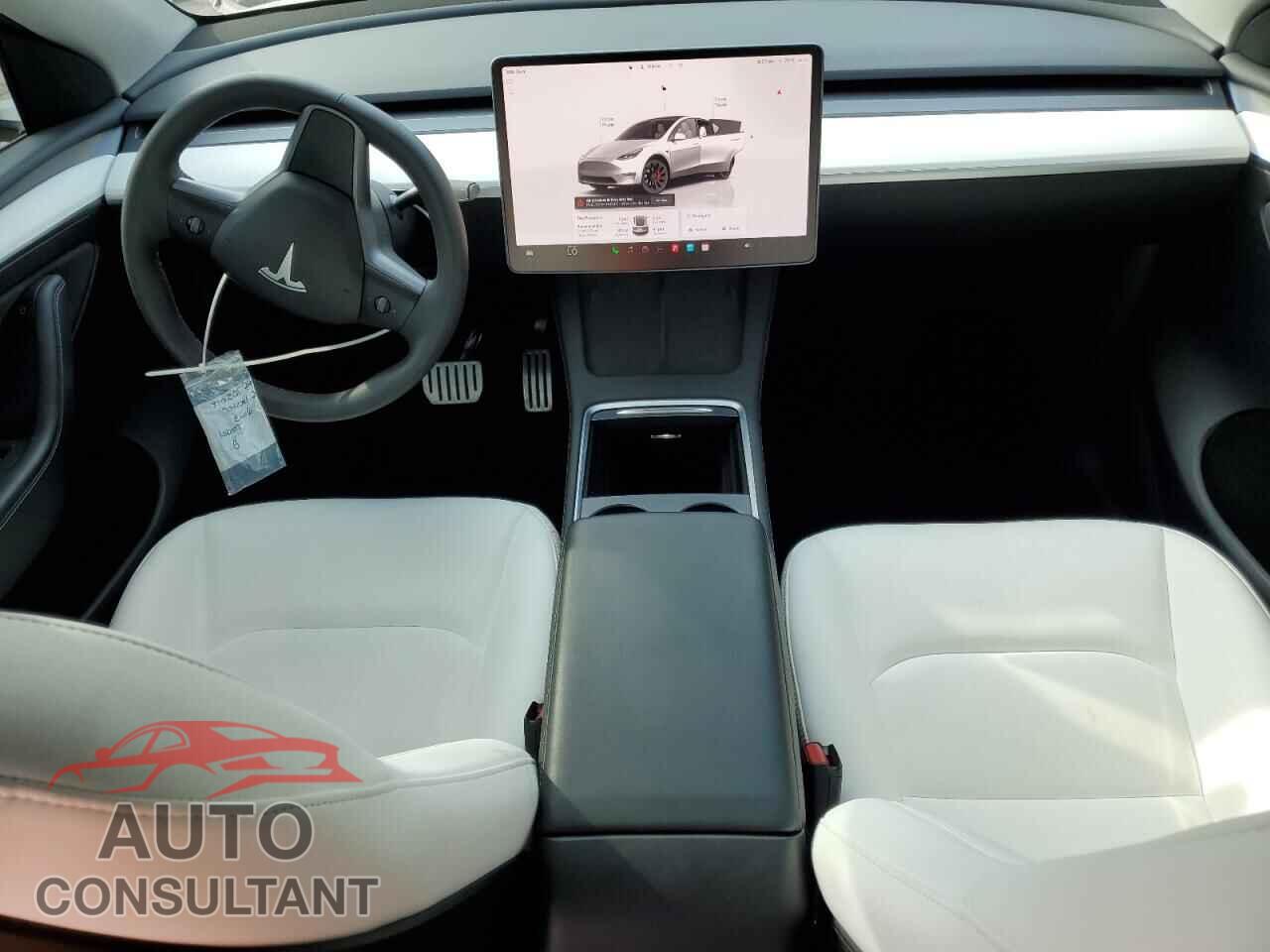 TESLA MODEL Y 2023 - 7SAYGDEF1PF705018