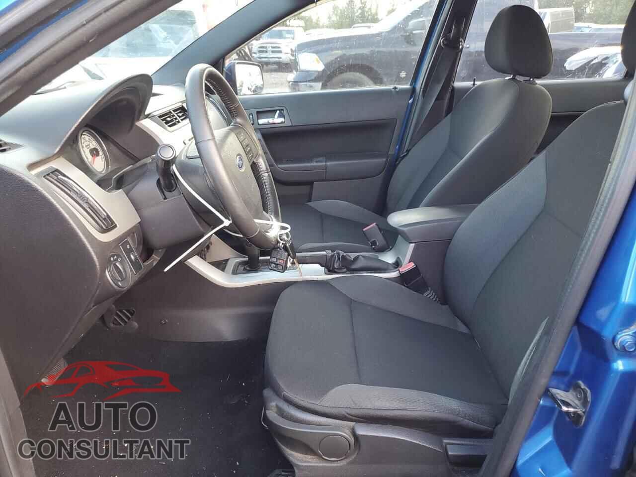 FORD FOCUS 2010 - 1FAHP3GN2AW165392