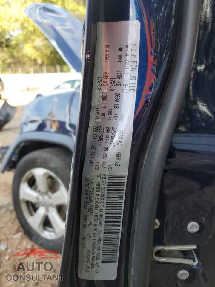 JEEP COMPASS 2018 - 3C4NJDBB1JT492891