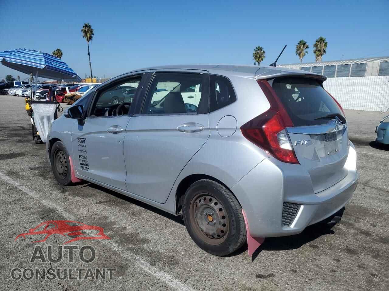 HONDA FIT 2016 - JHMGK5H72GS013367