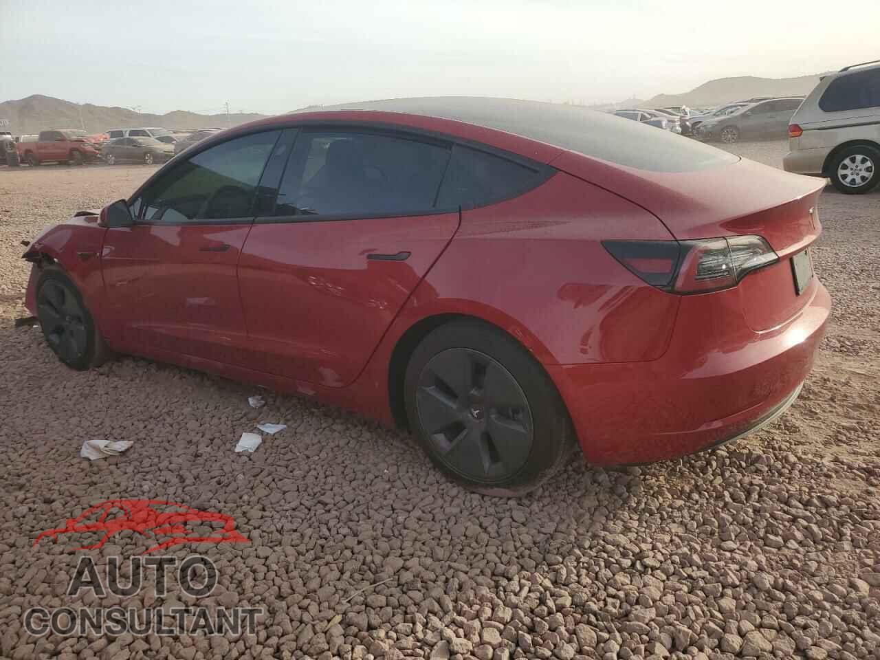TESLA MODEL 3 2022 - 5YJ3E1EB9NF136537