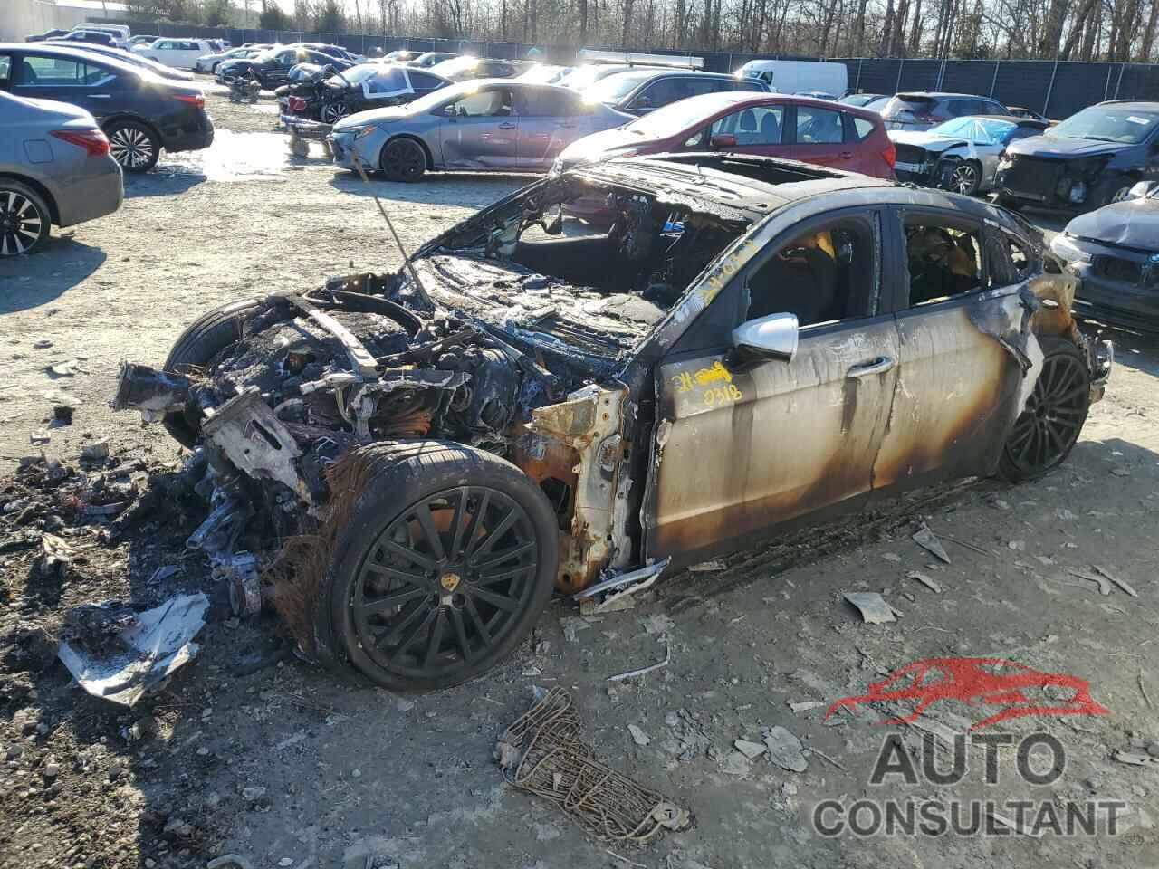 PORSCHE PANAMERA 2018 - WP0AA2A75JL102483