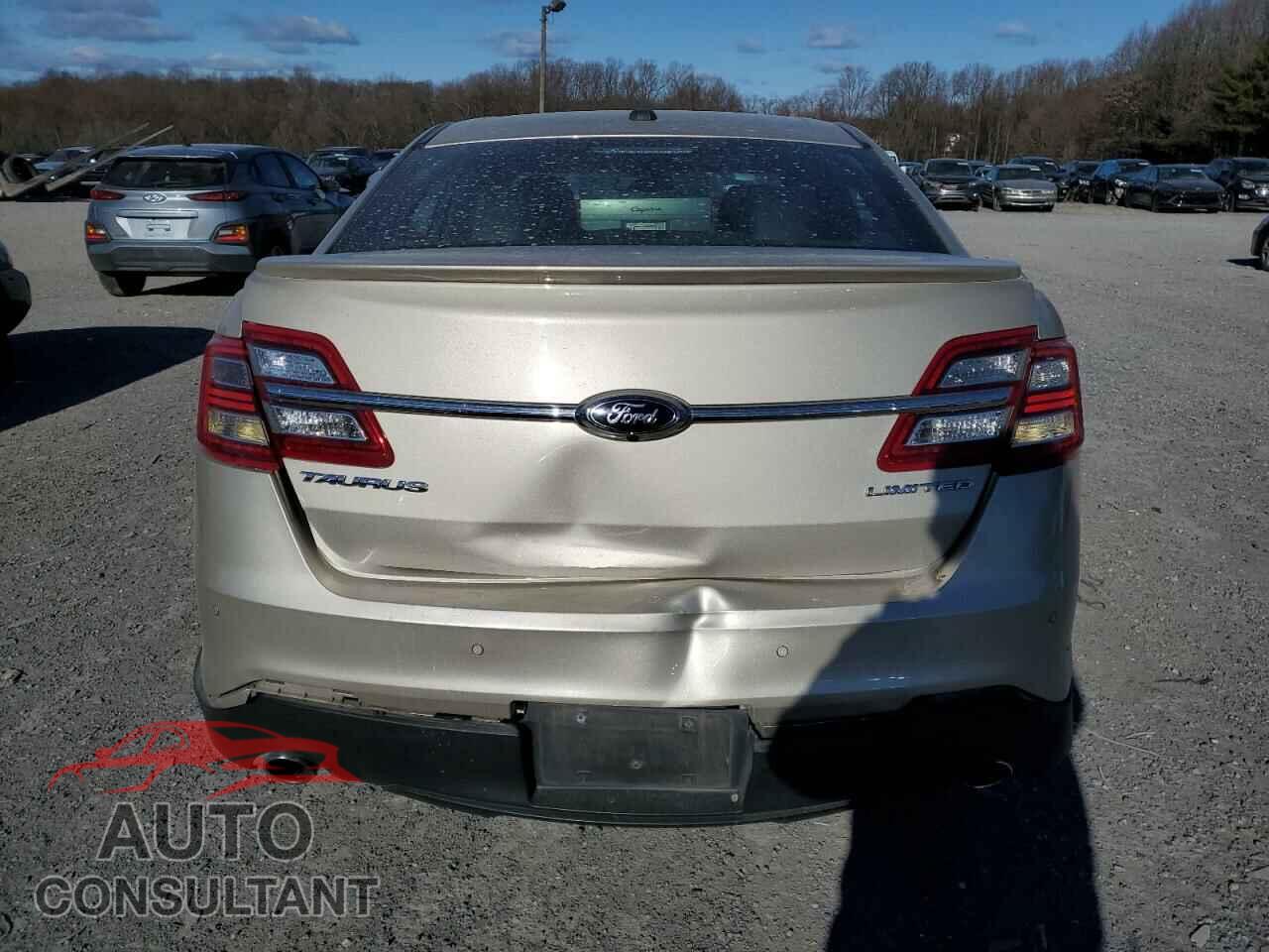 FORD TAURUS 2017 - 1FAHP2F85HG102085