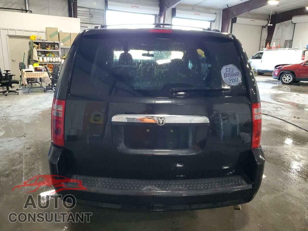 DODGE CARAVAN 2010 - 2D4RN5D17AR409597