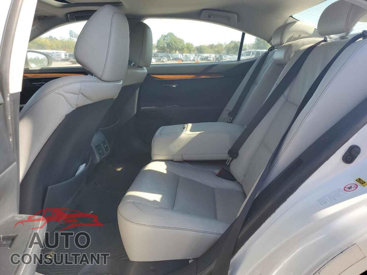 LEXUS ES300 2014 - JTHBW1GG0E2041237