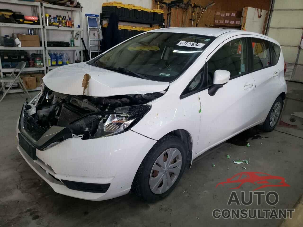 NISSAN VERSA 2018 - 3N1CE2CP8JL359123
