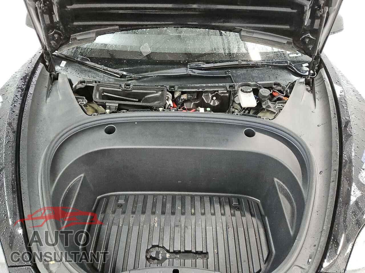 TESLA MODEL 3 2022 - 5YJ3E1EA0NF290366