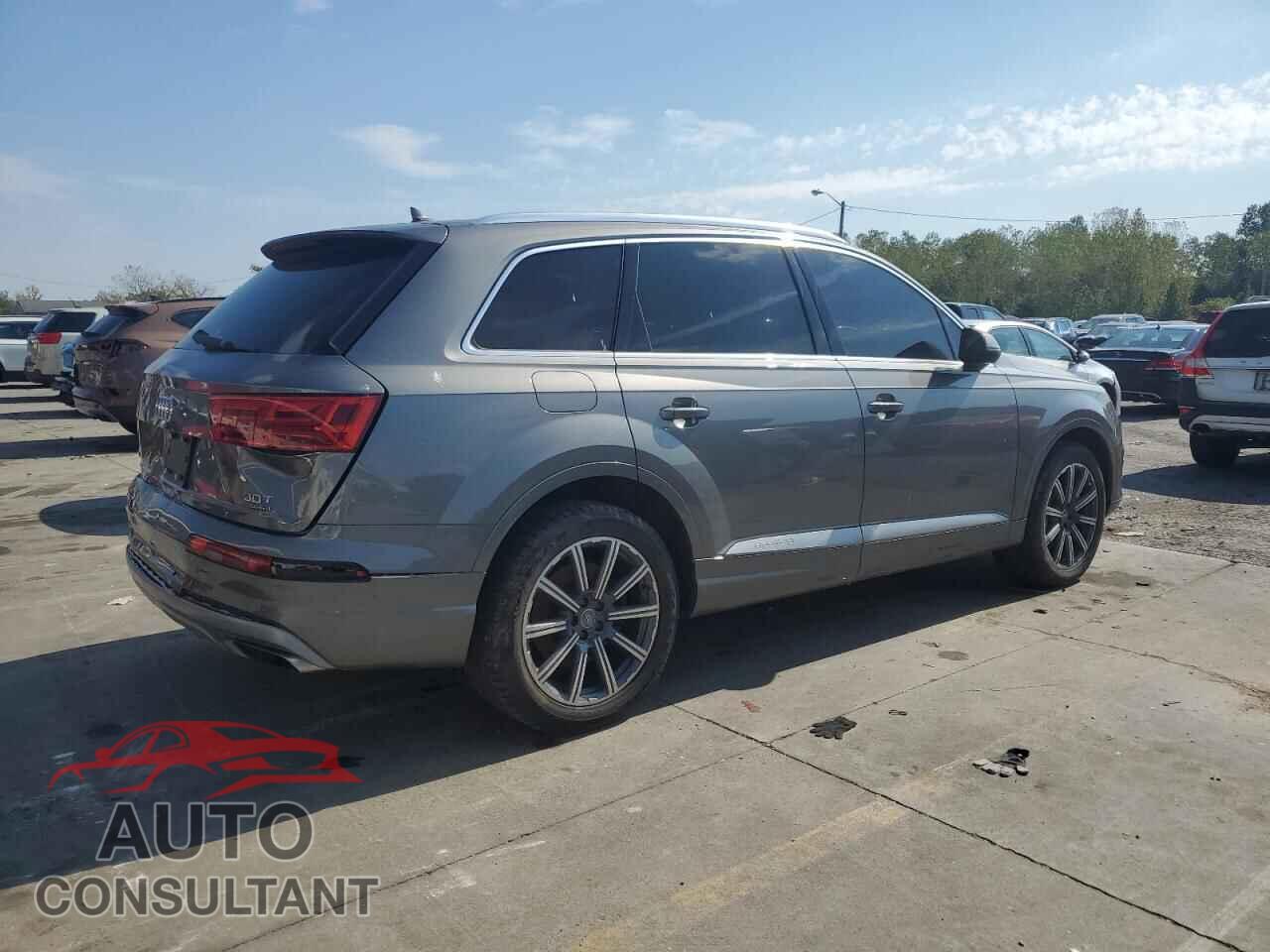 AUDI Q7 2017 - WA1VABF7XHD007734