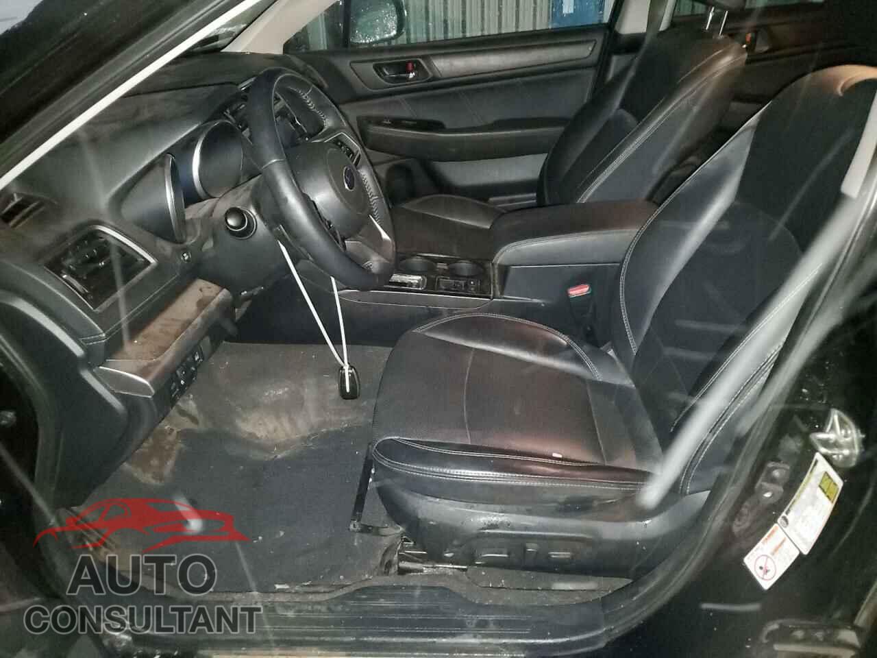 SUBARU OUTBACK 2018 - 4S4BSAKC2J3394290