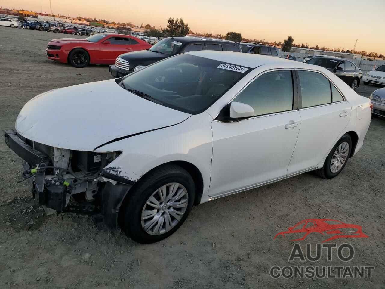 TOYOTA CAMRY 2014 - 4T4BF1FK4ER444411