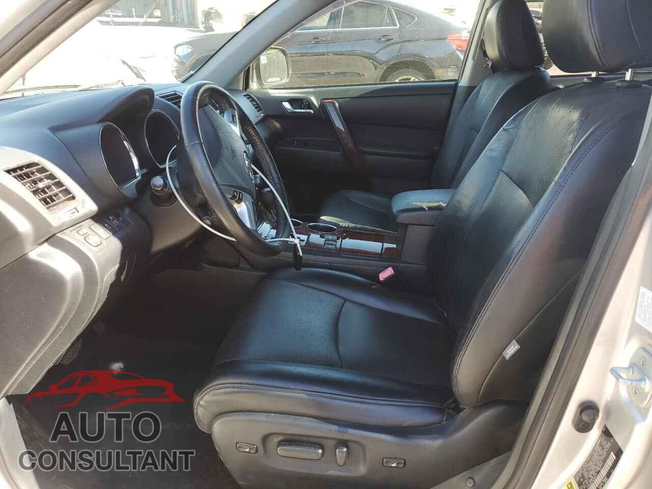 TOYOTA HIGHLANDER 2012 - JTEDC3EH3C2004170