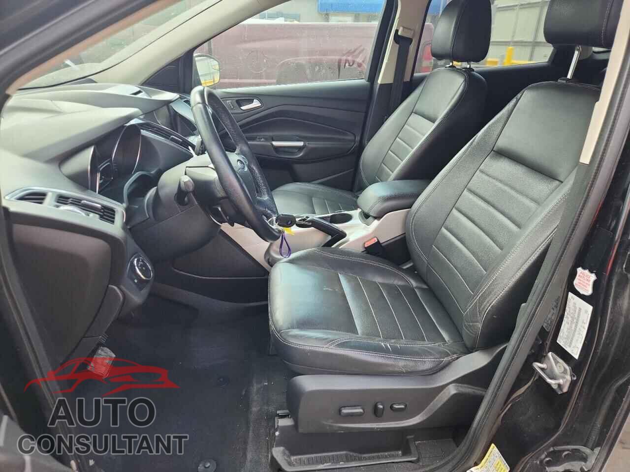 FORD ESCAPE 2013 - 1FMCU9H91DUC57204