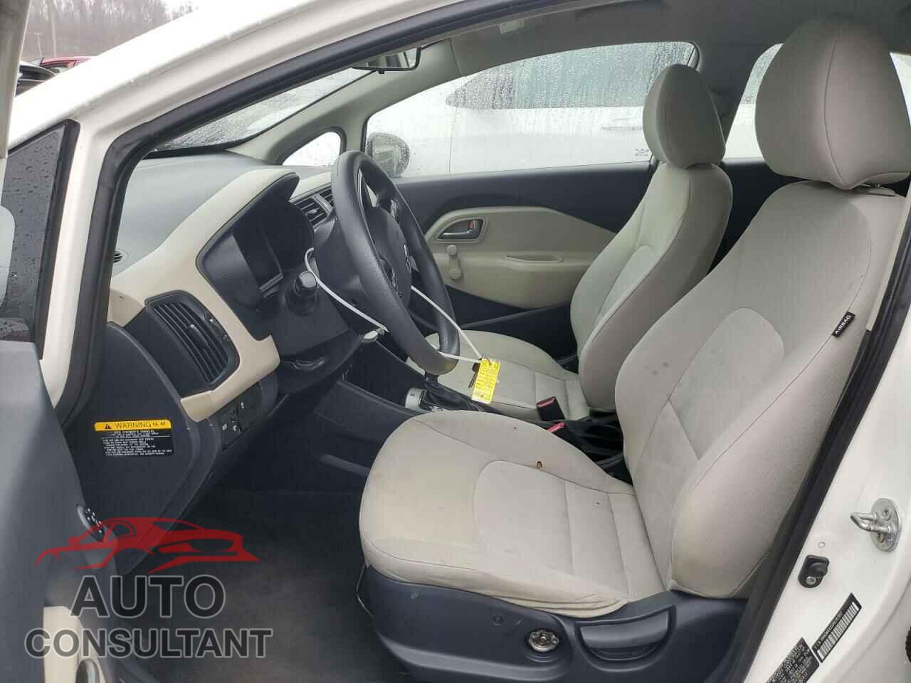 KIA RIO 2013 - KNADM4A32D6282812