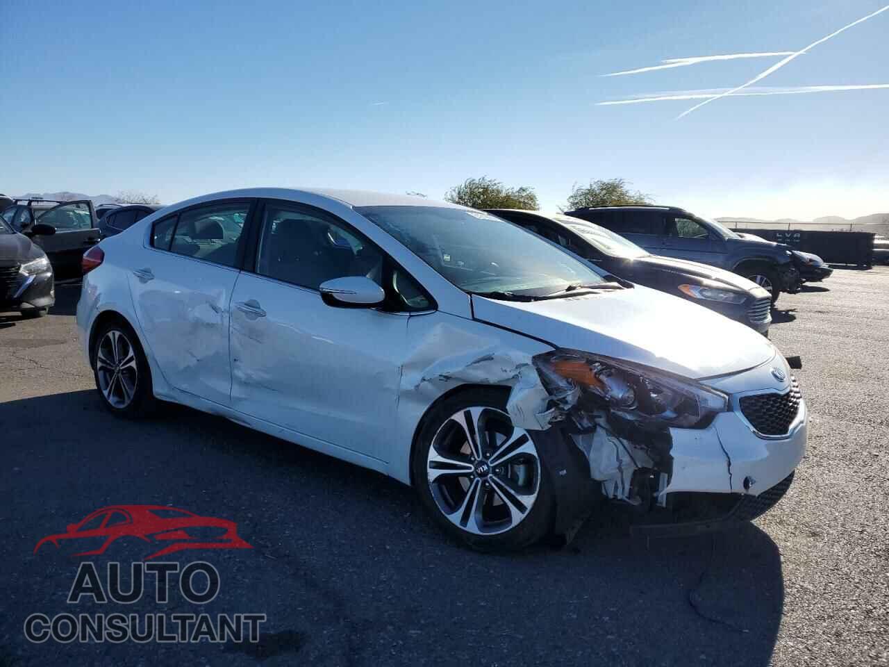 KIA FORTE 2016 - KNAFX4A85G5555232