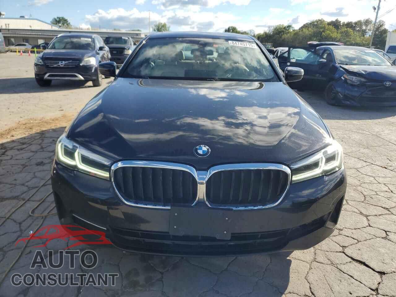 BMW 5 SERIES 2022 - WBA13BJ00NWX75583
