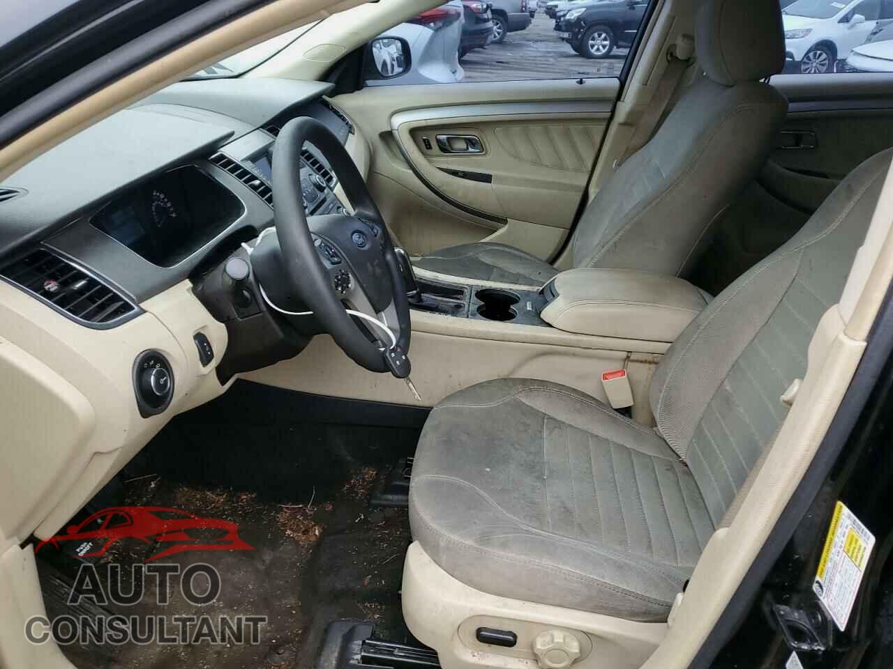 FORD TAURUS 2018 - 1FAHP2D89JG118265