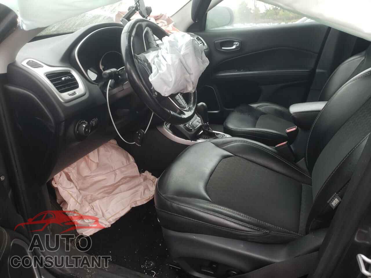 JEEP COMPASS 2019 - 3C4NJDBB5KT655866